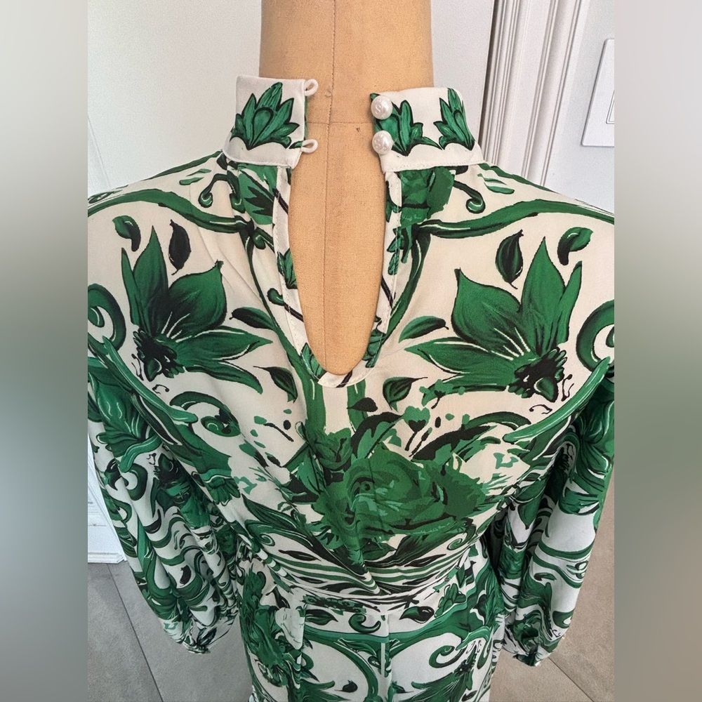 Elegant Green and White Floral Maxi Dress - Picture 5 of 5